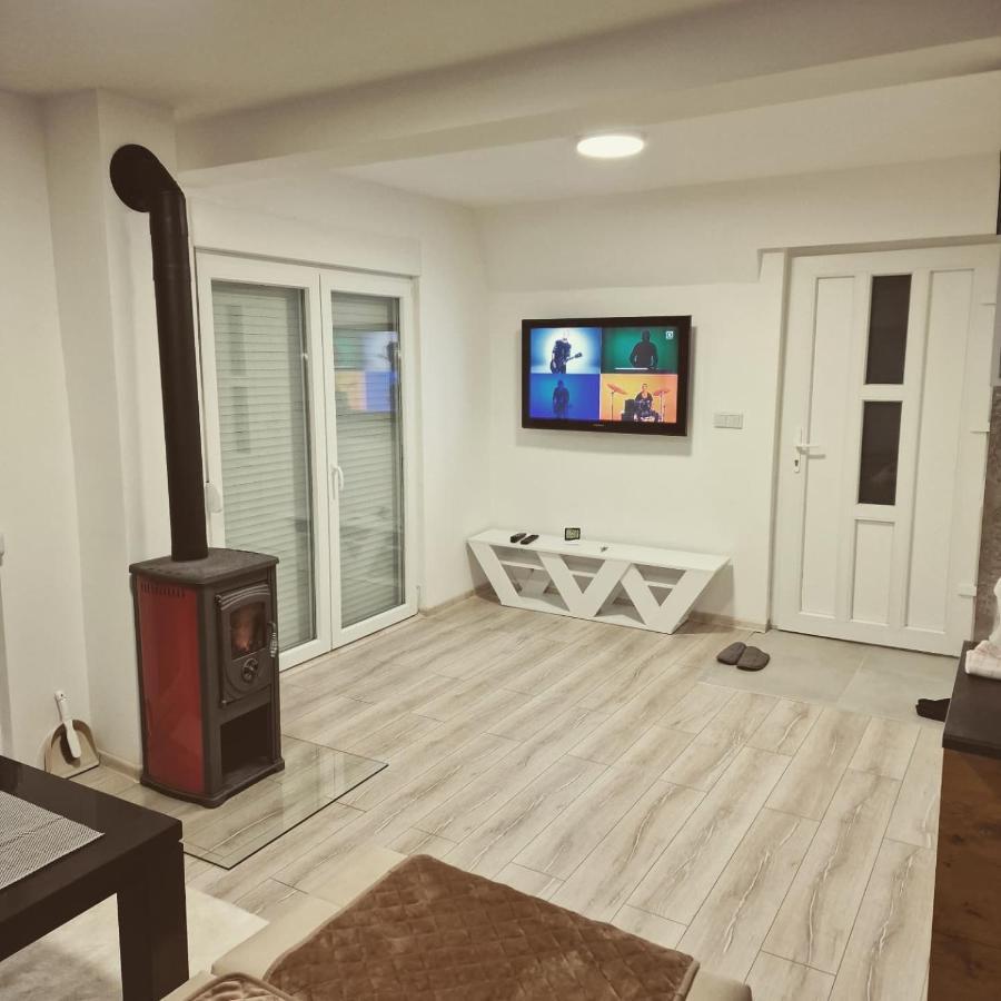 Weekend House Nest بيلاسنيكا المظهر الخارجي الصورة