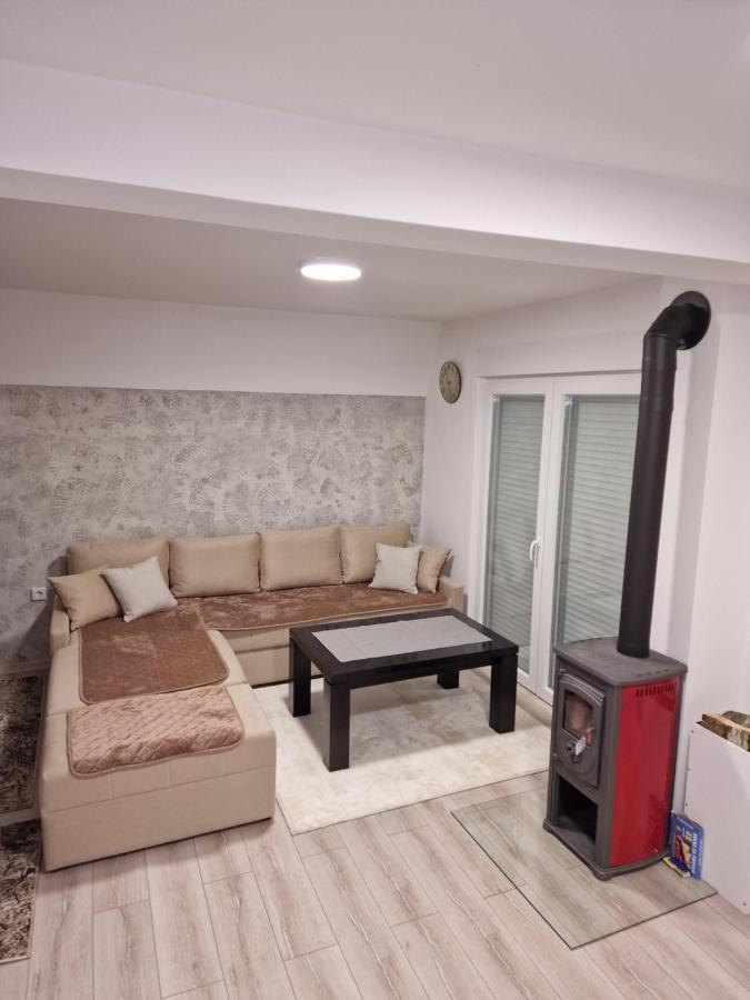 Weekend House Nest بيلاسنيكا المظهر الخارجي الصورة