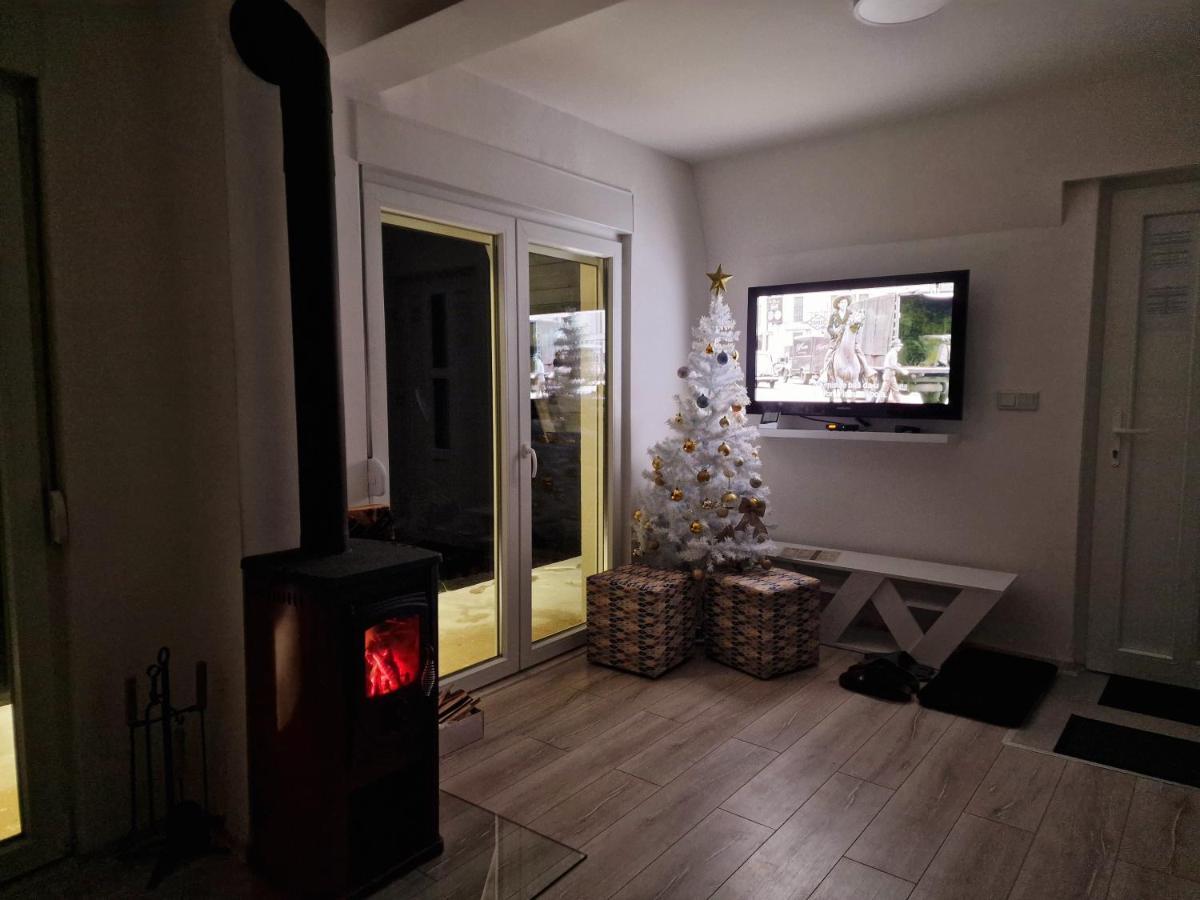 Weekend House Nest بيلاسنيكا المظهر الخارجي الصورة